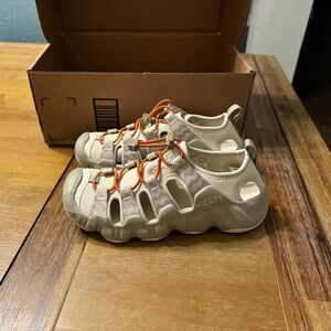 KEEN Women's Hyperport H2 Hiking and Water 6.5 women’s